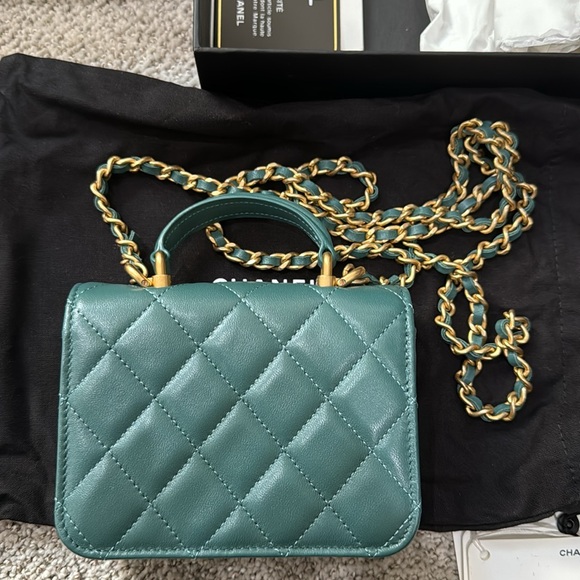 Chanel mini handle purse with chain bag - Picture 3 of 4